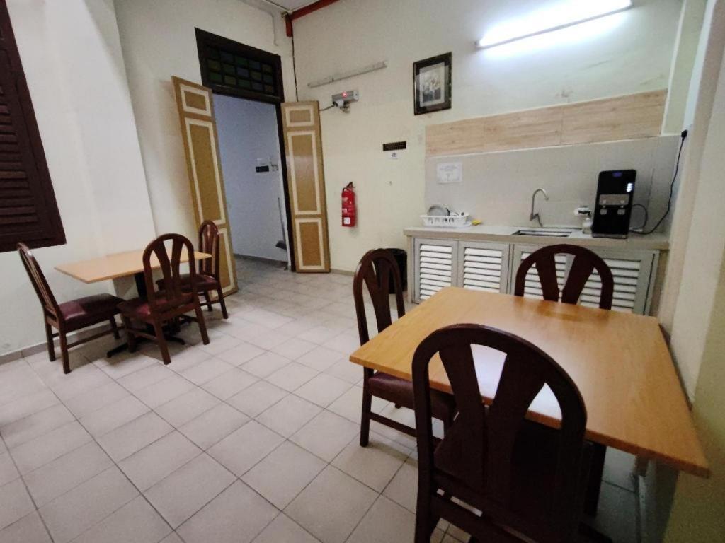 Old Penang Hotel - Trang Road George Town Esterno foto
